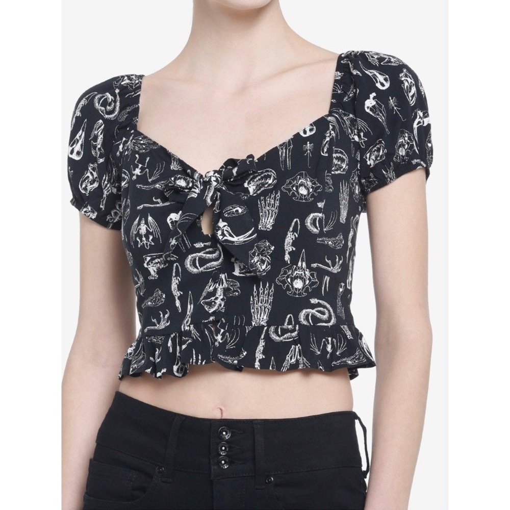 Social Collision Crop‎ Top Goth Skull Tie Puff Sleeves Ruffle Hot Topic Medium